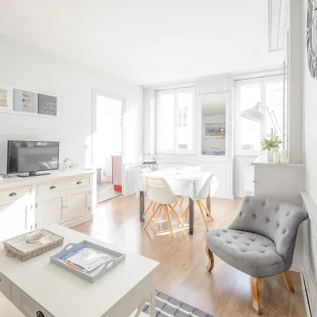 Appartement T2 Lumineux A Deux Pas Du Vieux Port, La Rochelle - Tout Confort, Wi-Fi, Proche Commerces - Fr-1-535-39 Exterior photo