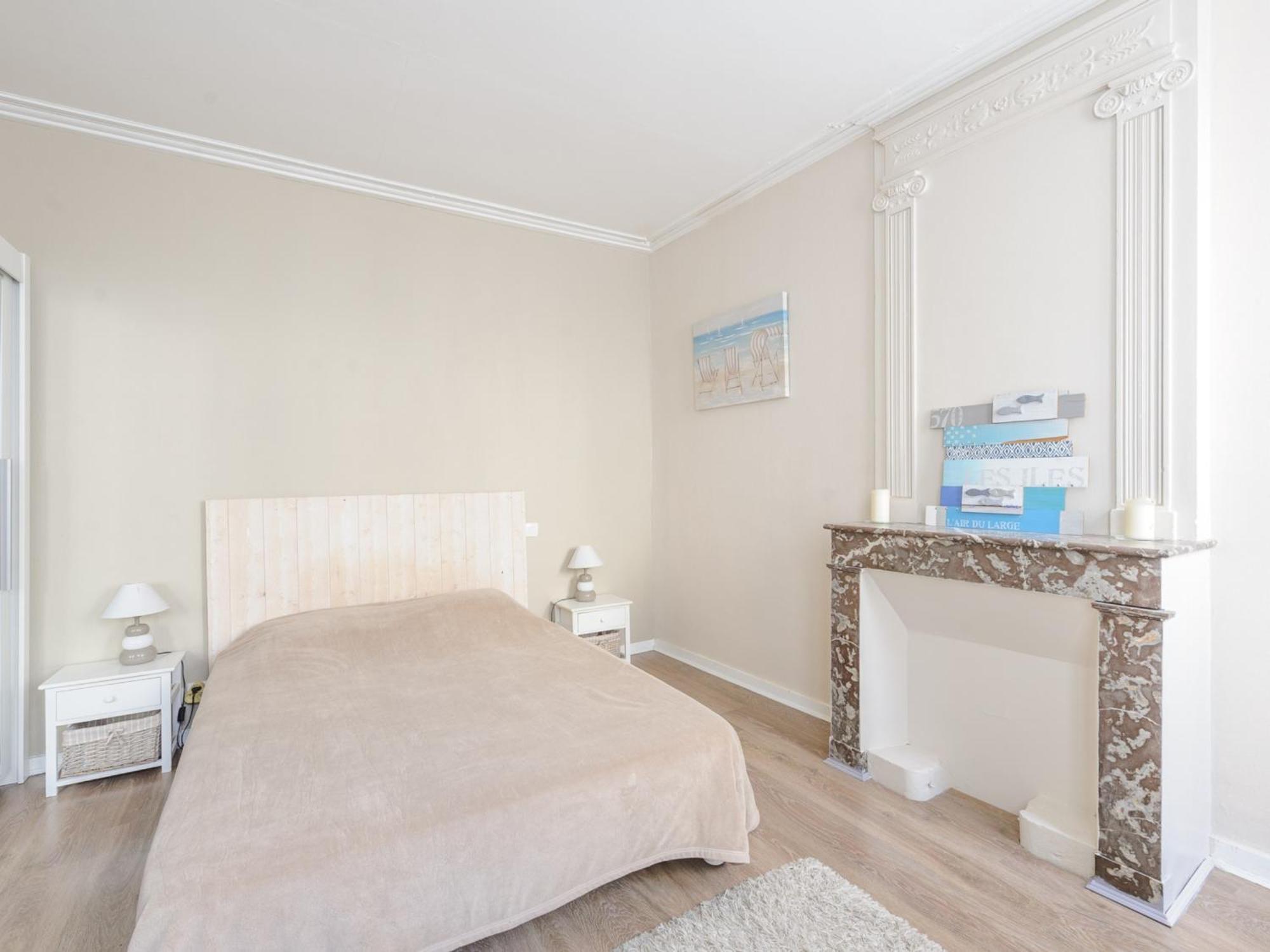 Apartment T2 Lumineux A Deux Pas Du Vieux Port, La Rochelle - Confort, Wi-fi, Proche Commerces - Fr-1-535-39 *